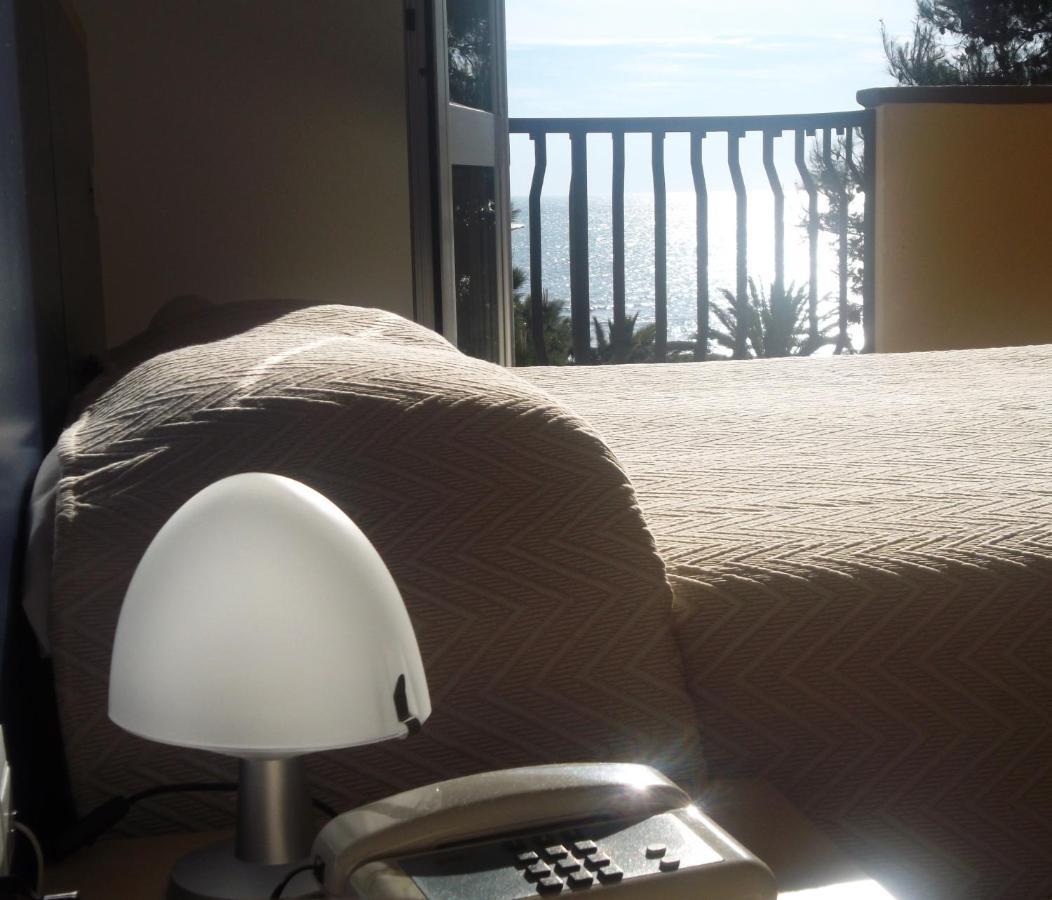 Hotel Quattropalme トルトレート エクステリア 写真
